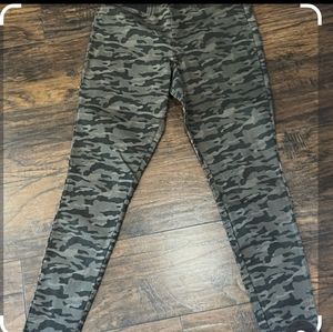 Cameo Vera Wang jeggings